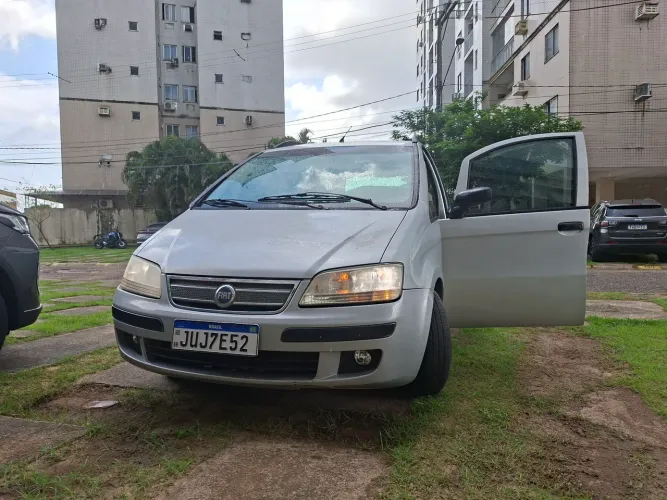 Fiat Idea ELX 1.4 MPI Fire Flex 8V 5P 2006