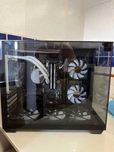COMPUTADOR GAMER INCOMPLETO. 