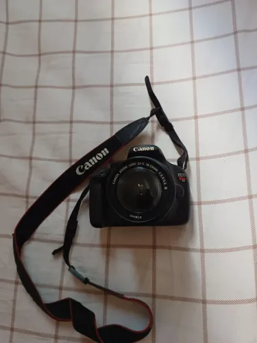 Canon EOS Rebel T5
