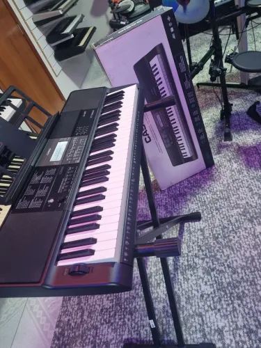 Teclado Casio CT-X800