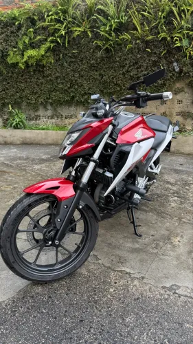 CB 300 twister F