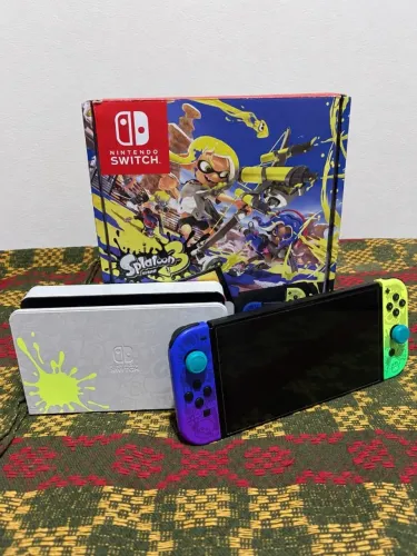 Nintendo switch oled desbloqueado edição Splatoon 3 limitada