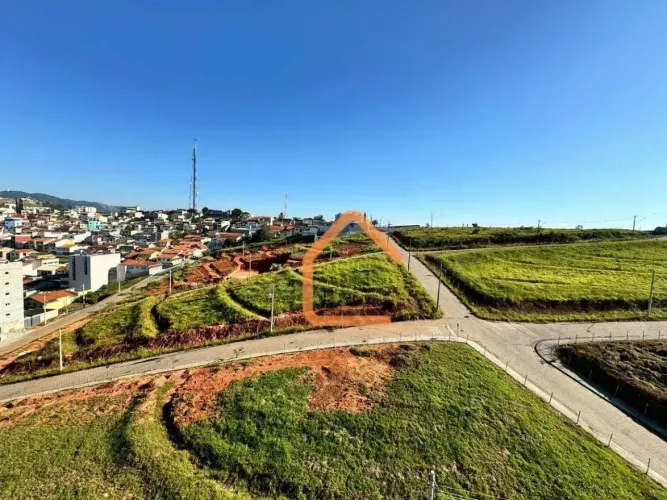 Terreno à venda, 200 m² por R$ 160.000,00 - Boa Vista - Pouso Alegre/MG