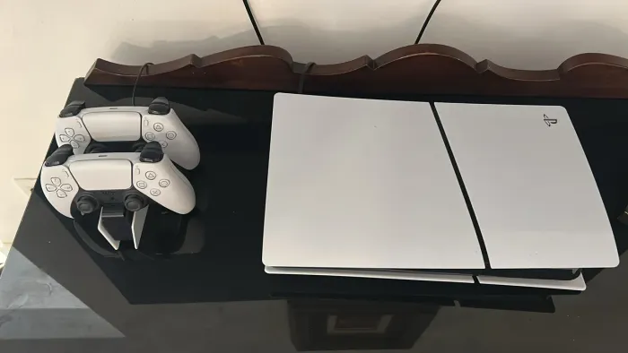 PlayStation 5 / PS5