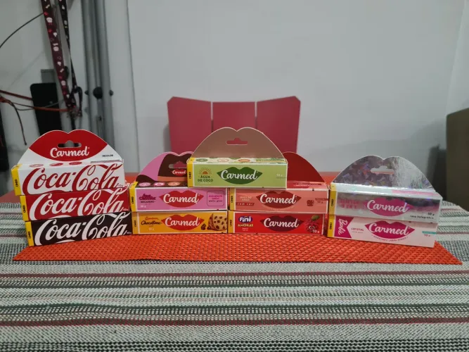 Kit hidratante labial Carmed e Kit Sorvete novos!!