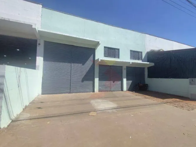 Galpão para alugar, 300 m² por R$ 6.900,00/mês - Residencial Center Ville - Goiânia/GO