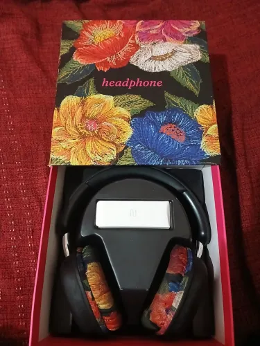 Headphone Farm Floral