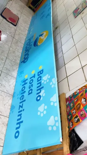 Placa para fachada de loja 