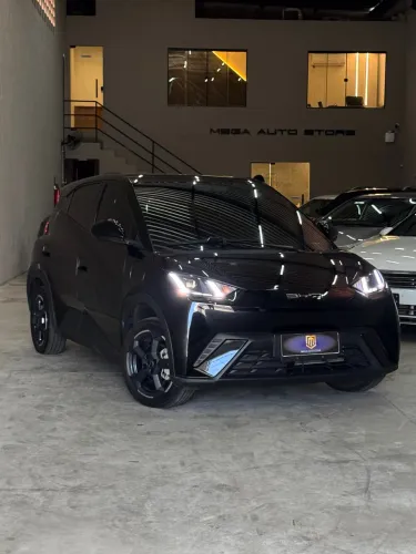 BYD Dolphin EV (Elétrico) 2025