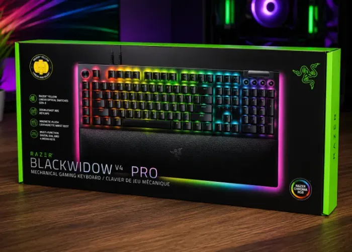 Teclado Razer Blackwidow V4 Pro RZ03-04680200-R3U1 RGB Switch Green USB