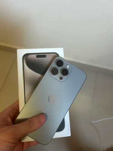 iPhone 15 Pro Max 256GB Titânio Natural + Caixa 
