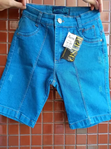 Bermuda jeans Tam 42 nova