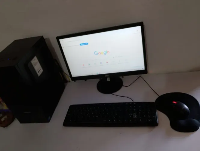 VENDE-SE COMPUTADOR 