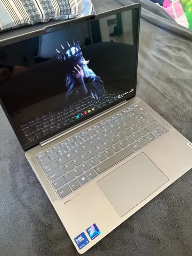 Yoga Slim 7i OLED Ultra 5 16GB