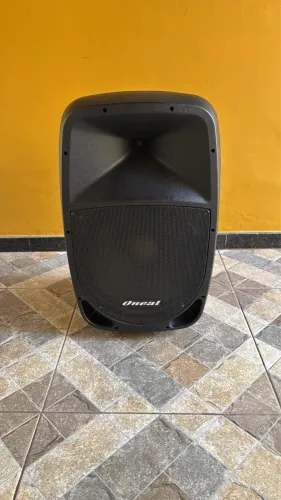 Caixa Oneal 15" com Bluetooth.