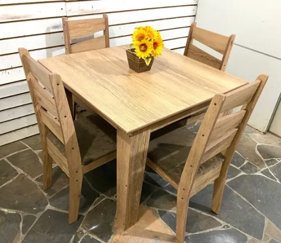Mesa Mdf 90x90 (VENDIDO)