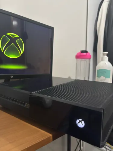 Xbox one fat 500gb (seminovo)