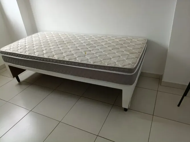 Colchão Solteiro com base 