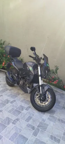 Bajaj dominar 400