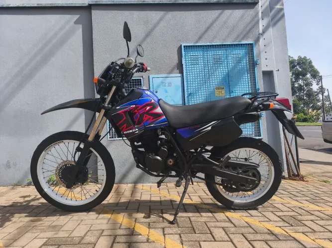 XR 200