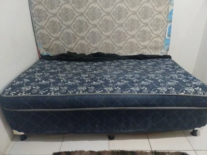 Cama box + Colchão