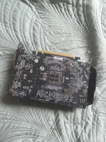 Placa de vide 1650 4gb vram 