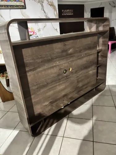 ESTANTE DE PAREDE
