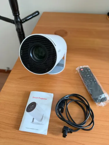 Projetor Smart HY300 4K Ultra HD