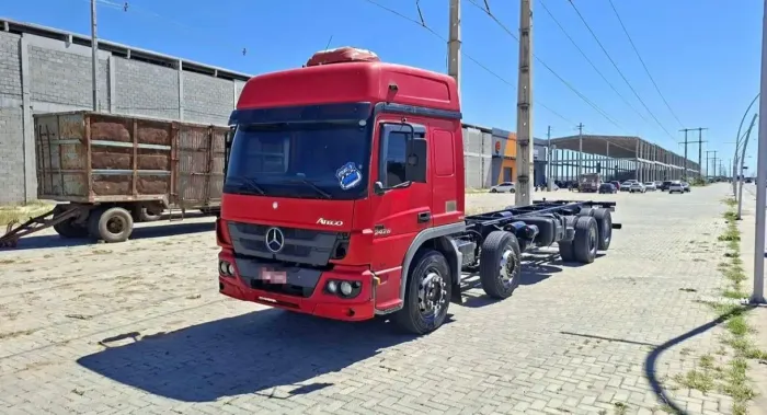 Mercedez Bens Atego, entrada no valor de 10.000 mil