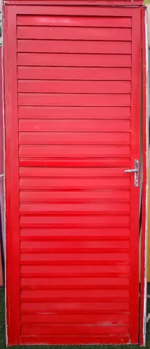 Porta de alumínio completa 2,10 x 0,80