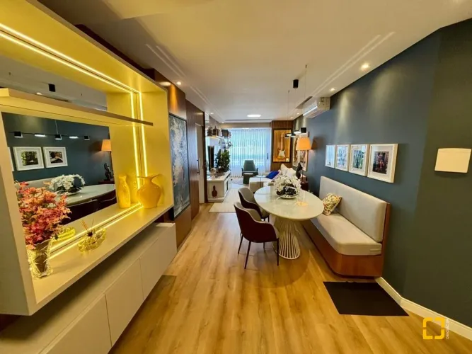 Apartamento de 02 dormitórios sendo 01 suíte no bairro Bom Abrigo em Florianópolis - SC