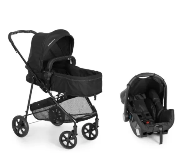 Carrinho d bebê Moisés com bebê conforto