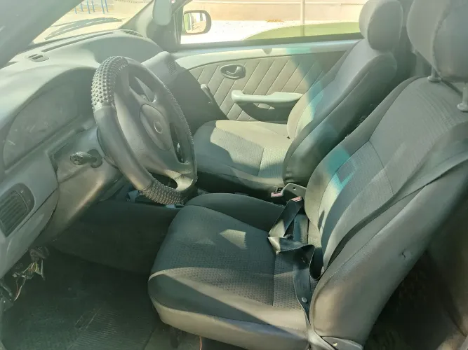 Fiat Strada 1.3 MPI Fire 8V 67cv CS 2004