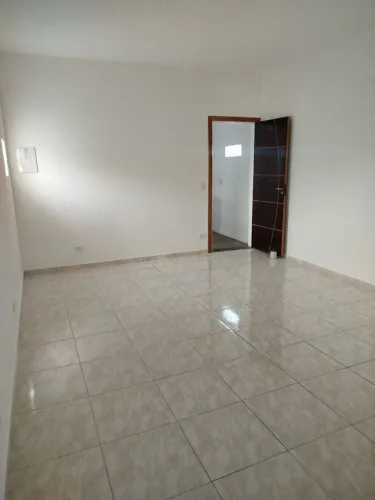 Casa para alugar em guarulhos 700,00 R$ 