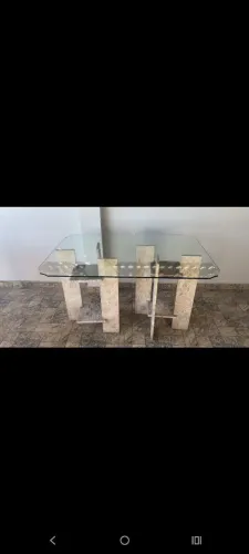 Mesa de vidro com marmore