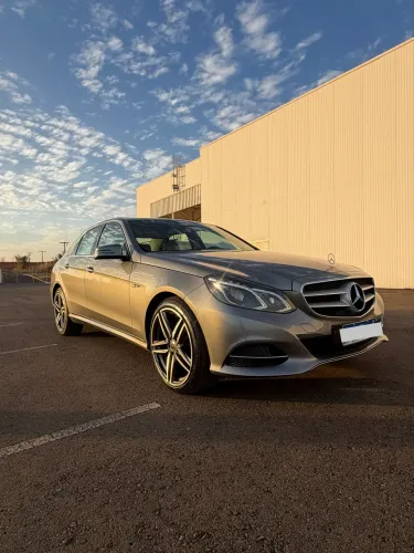 Mercedes-Benz E-250 CGI Avantgarde 2.0 TB 211cv Aut. 2015