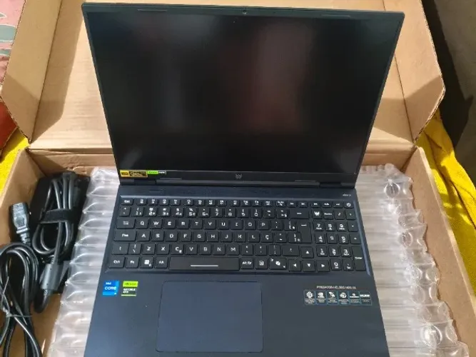 Notebook Gamer Acer Predator Helios PHN16-72-75TX Intel Core i7-14700HX 16GB RAM 512GB SSD