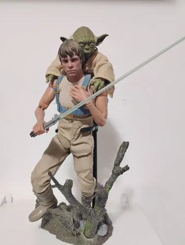 Hot toys custom Luke e Yoda Star Wars dagobah training