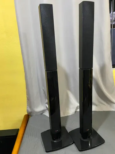 Caixas LG Torres .