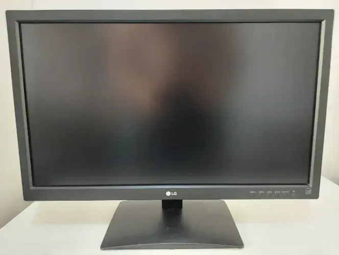Monitor 24 LED LG 23MB35VQ - Para Conserto ou Peças