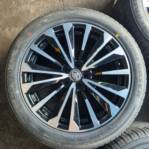RODAS TOYOTA COROLLA ALTIS ARO 17 5X100 E PNEUS 215/50