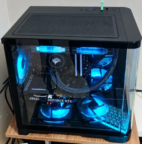 Gabinete Curvo + Water cooler 240mm + 7 fans ARGB + Fonte 800w 80 plus bronze