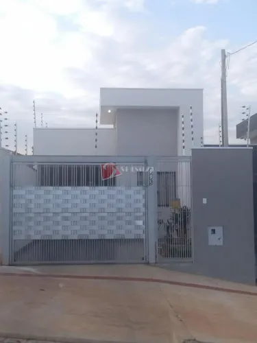 Casa à venda em Maringá, Loteamento Madrid, com 3 quartos, com 105 m²