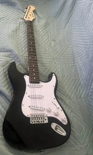 Guitarra Elétrica Queens