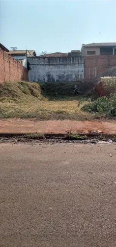 Terreno Padrão em Brotas