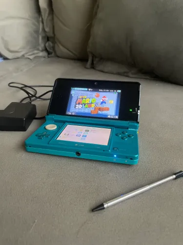 Nintendo 3ds aqua blue desbloqueado