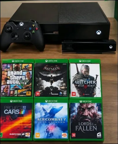 Console Xbox One 512GB + Kinect + 6 Jogos Mídia Física (Na Caixa)