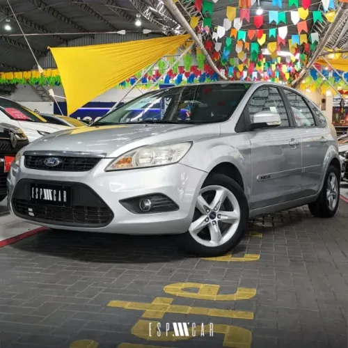 Ford Focus 2.0 16v/ 2.0 16V Flex 5P 2013