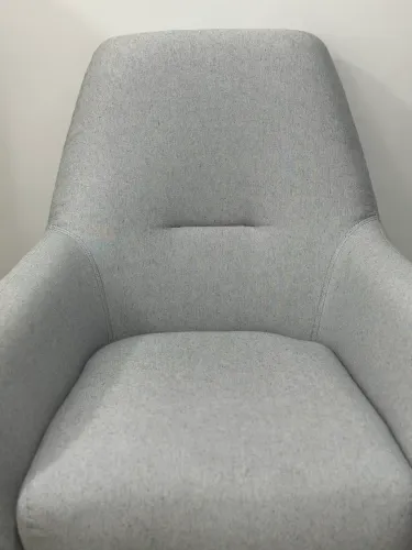 POLTRONA MAMMY GIRATORIA MOVEIS ESTRELA