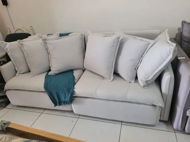 Móveis semi novos, excelente qualidade.